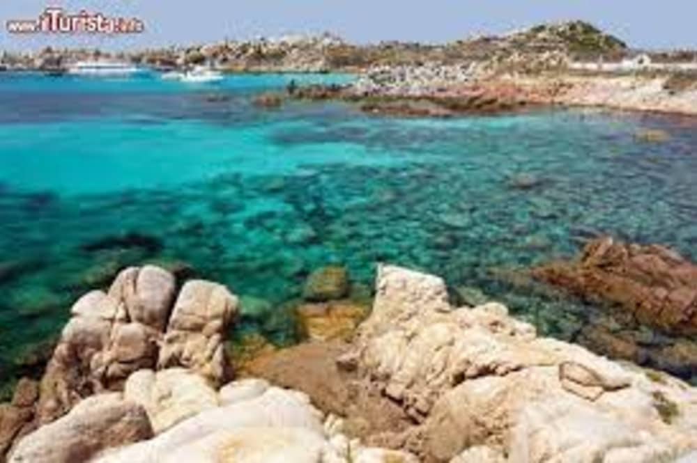 Full Day da Santa Teresa Gallura: Esplorazione tra Sardegna e Corsica, Isola Piana e Lavezzi