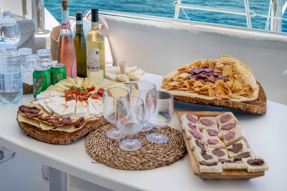 Full Dayin barca a vela  da Palau: Alla Scoperta dell’Arcipelago della Maddalena