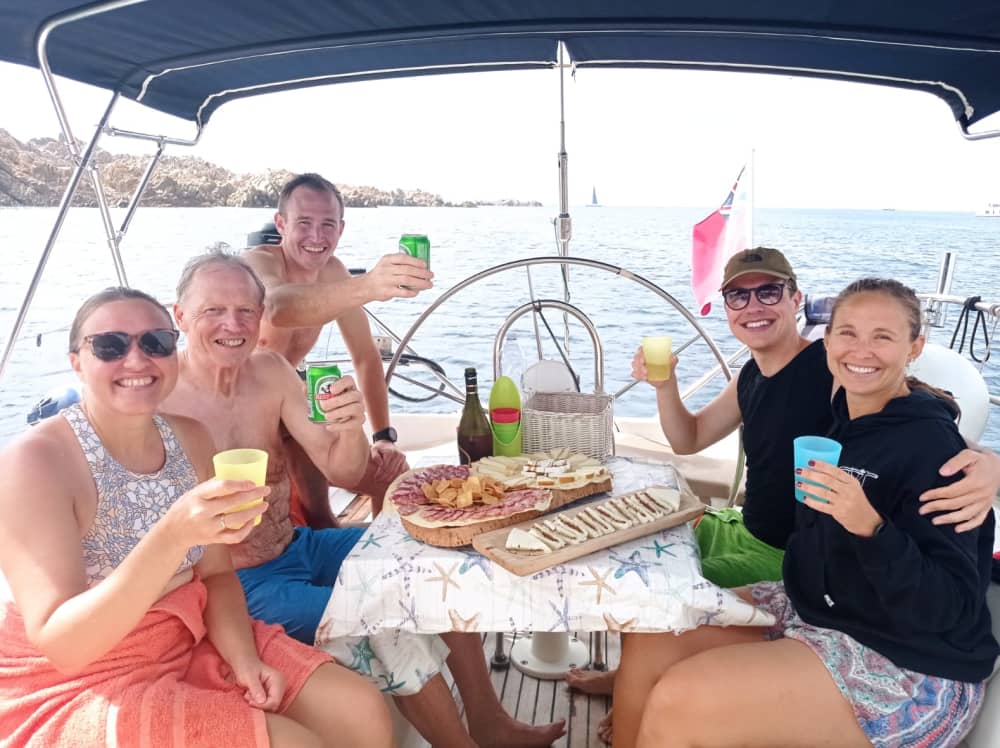 Full Dayin barca a vela  da Palau: Alla Scoperta dell’Arcipelago della Maddalena