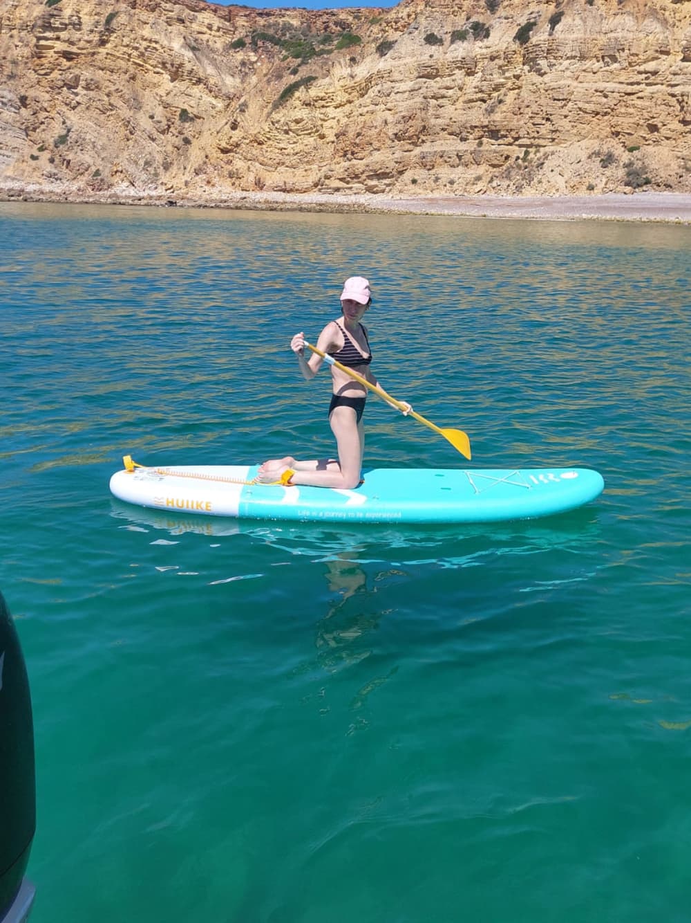 Ιδιωτική ολοήμερη ενοικίαση μηχανοκίνητου σκάφους από το Λάγος - με ποτά, σνακ, σανίδα paddle και κολύμβηση με αναπνευστήρα