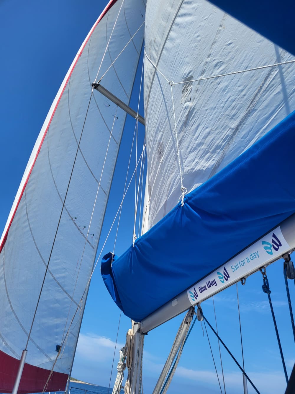 Heldagsseglingstur i Novalja med segelbåt