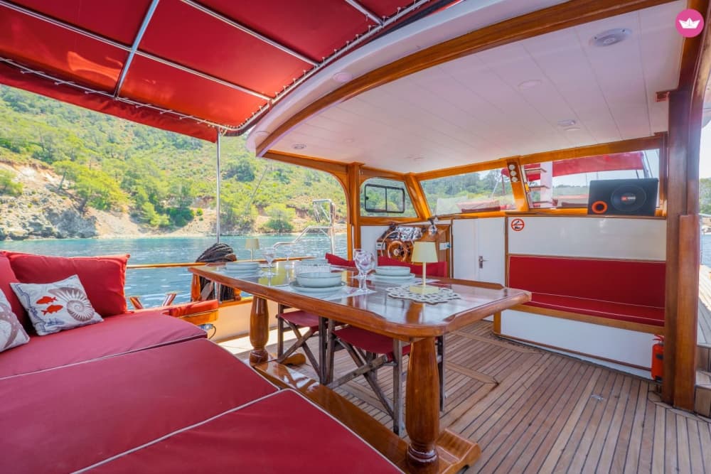 One Day Experience in Göcek Bays