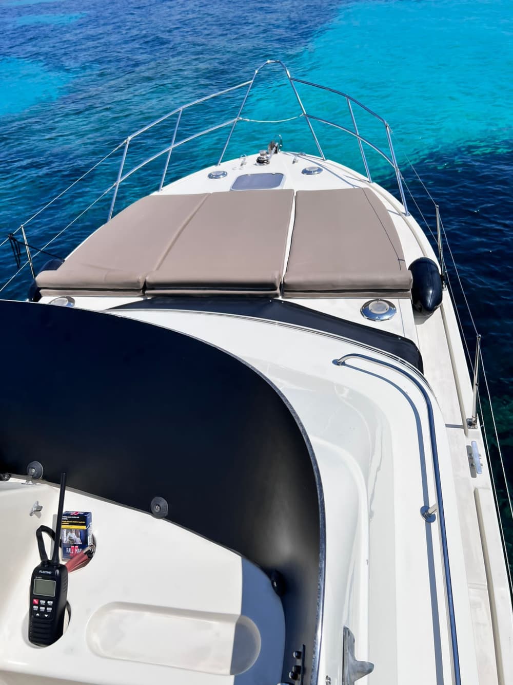 Discover Malta's shores: A complete day trip aboard a motorboat