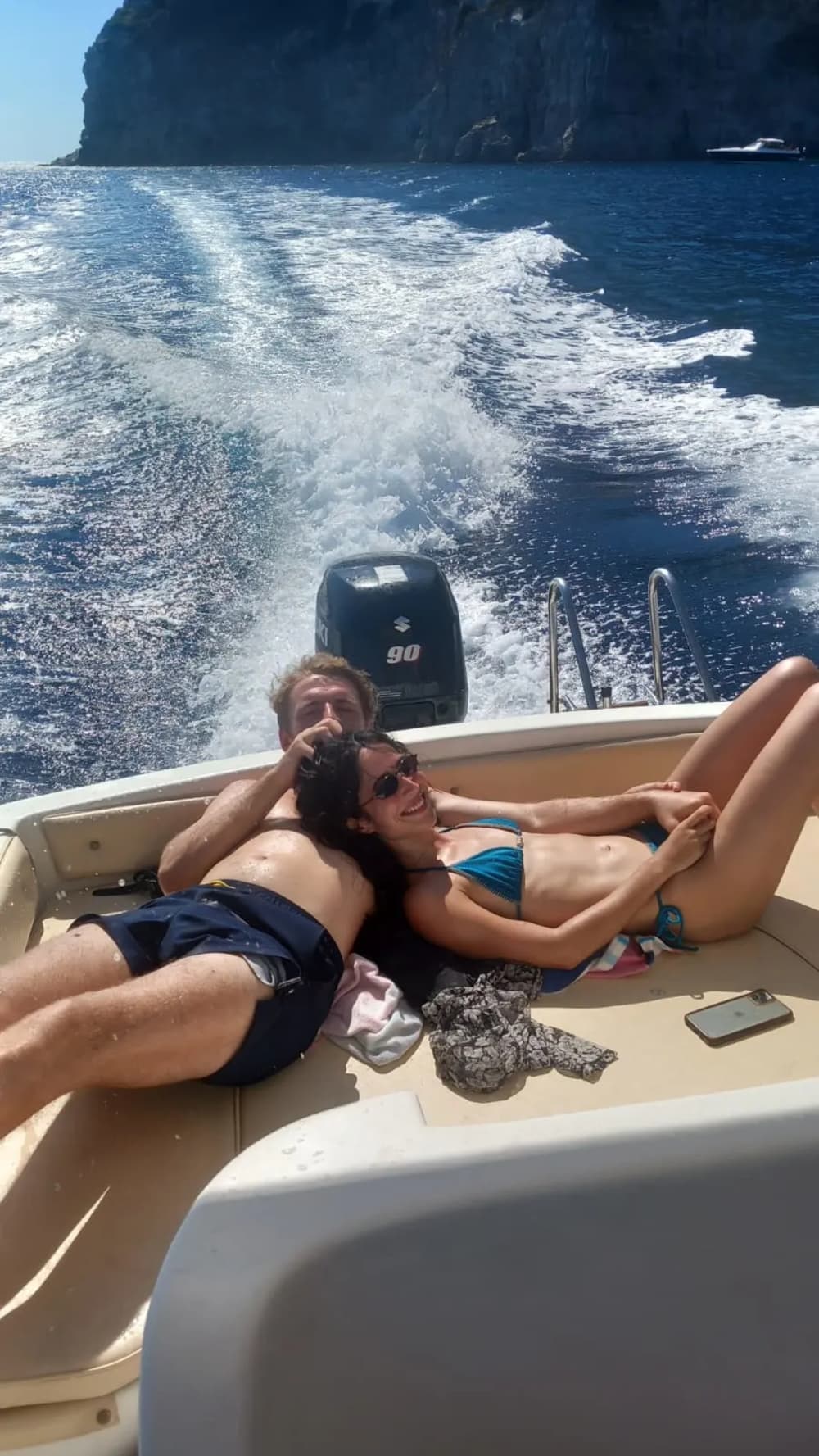 En båttur från Posillipo till Nisida, utforskar myter och legender.