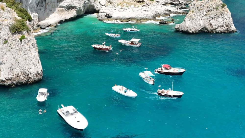 Capri Tour – Een reis door schoonheid en legendes