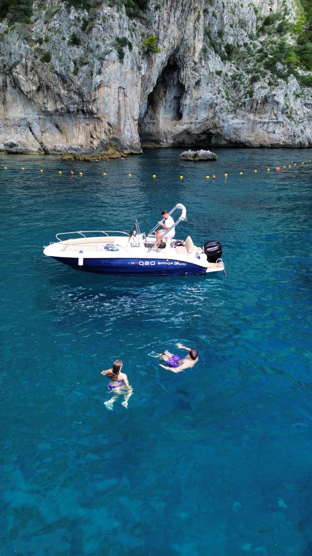 Капри Тур – Путешествие сквозь красоту и легенды