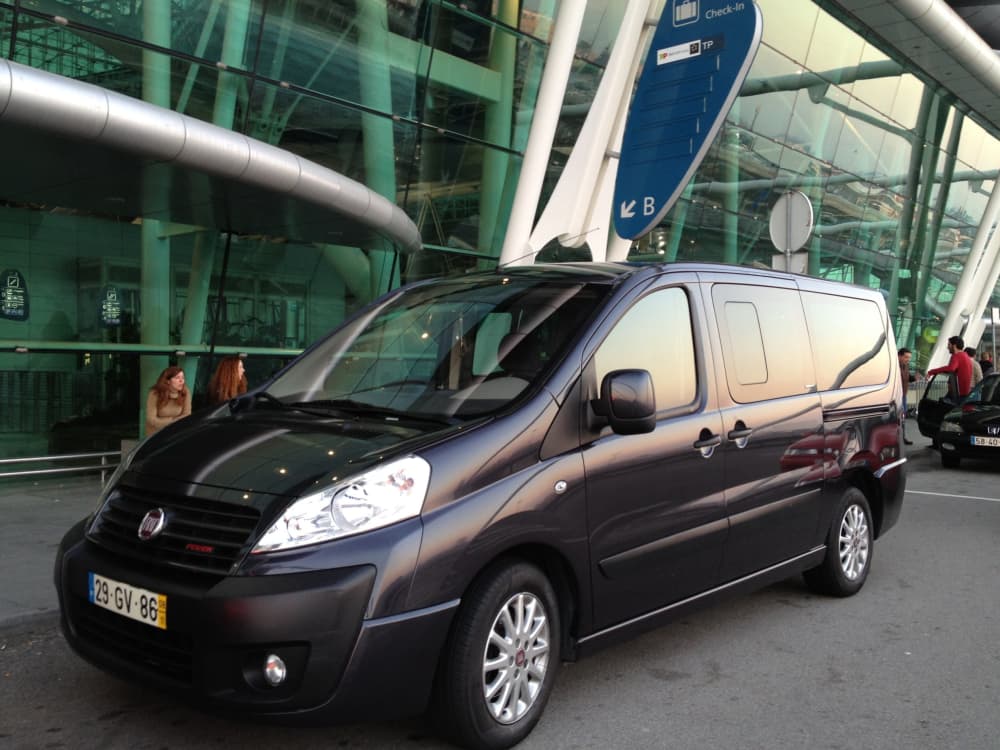 Excursión de medio día en barco a motor en Castelo de Paiva.