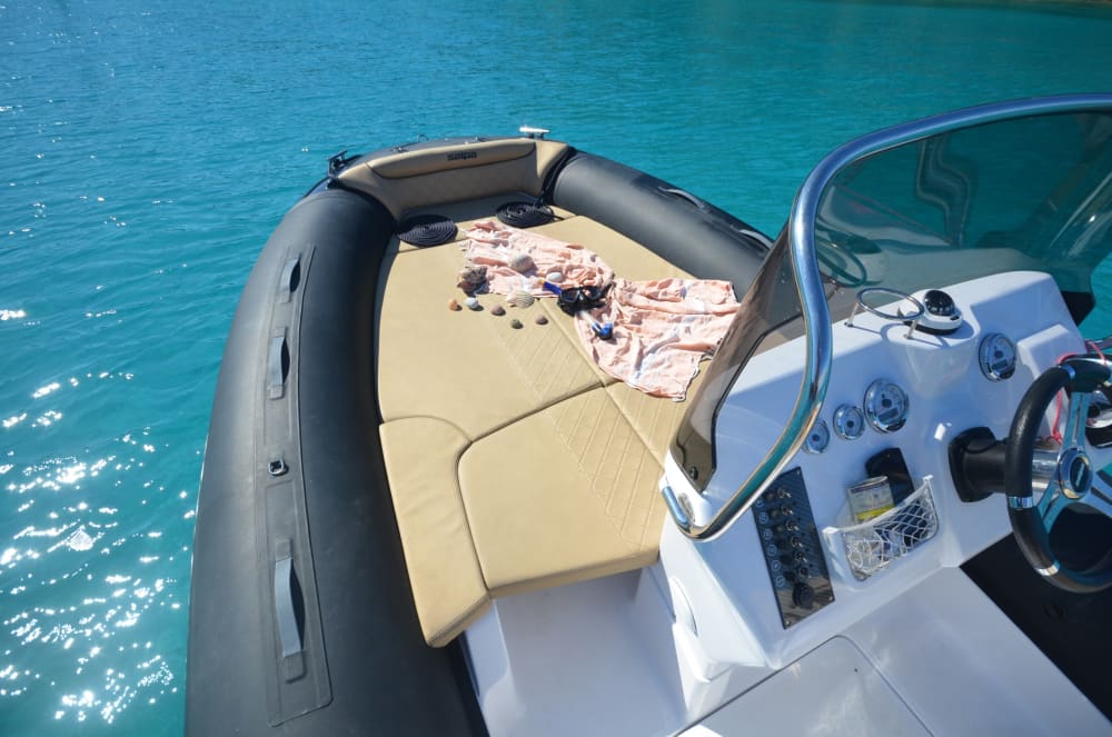 Απολαύστε 9 ώρες με μηχανοκίνητο σκάφος για να εξερευνήσετε τους Παξούς