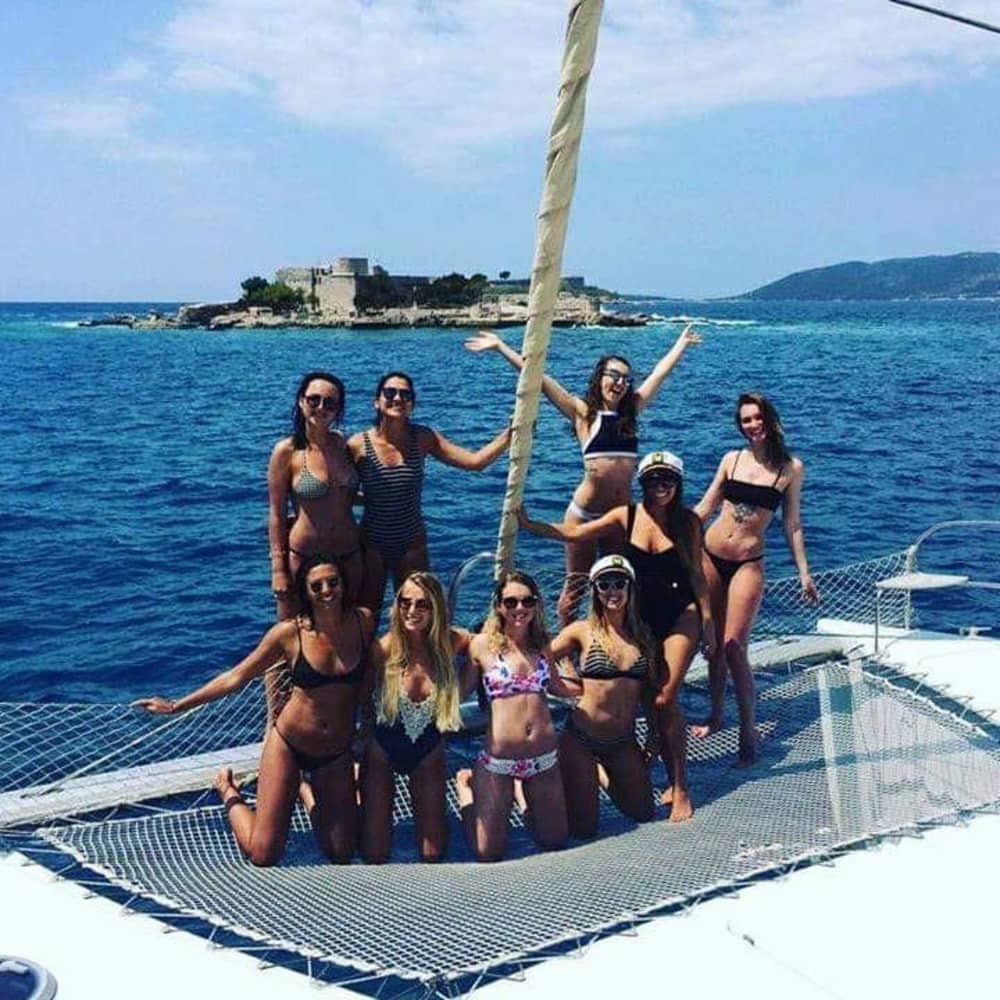 Privé catamaran tour — Blauwe Grot & Baai van Kotor (8 uur) | Top Experience