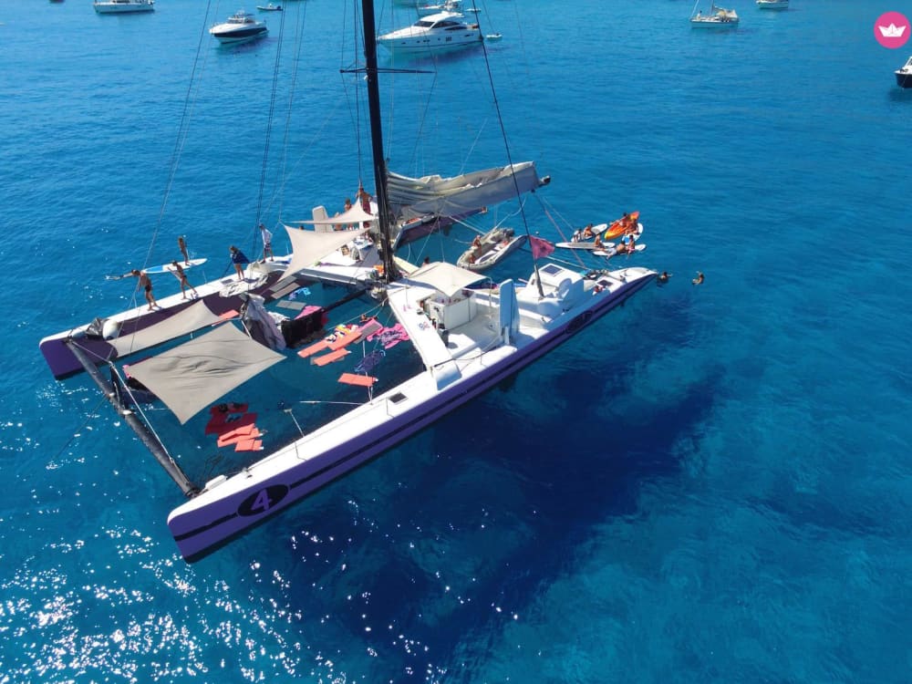 Dag Destination Cap Taillat och det turkosa vattnet