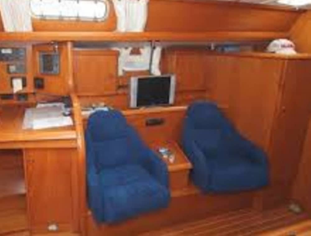 Geniet van elk moment: een volle dag zon rondom Kampen op een zeilboot