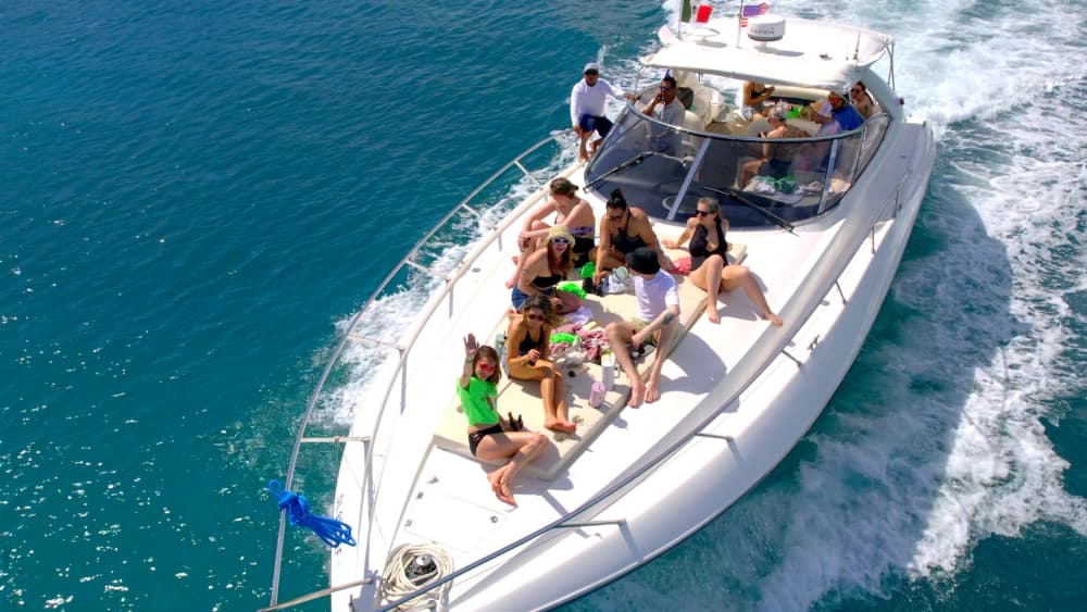 2h30 pour découvrir Cancún en yacht à moteur