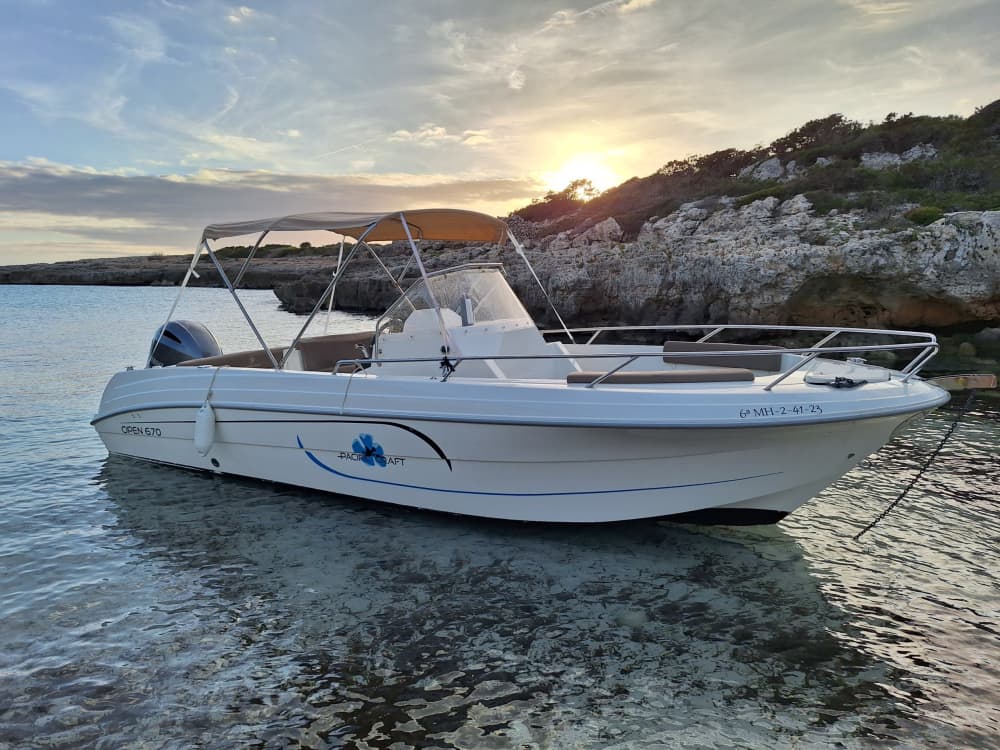 Private Boat Tour of Menorca