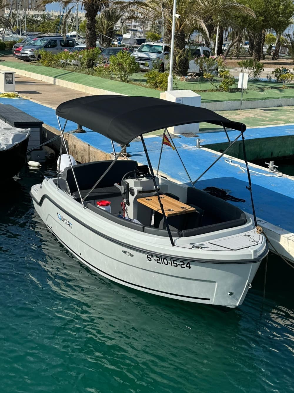 Bootsabenteuer entlang der Strände von Menorca
