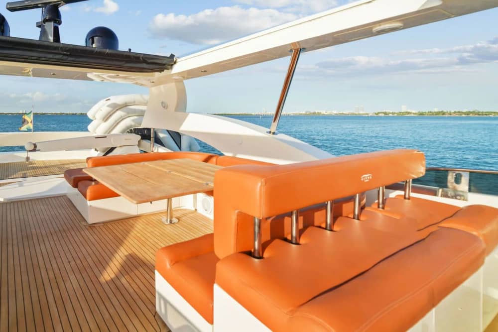 Cancun Bay and Isla Mujeres in a Day