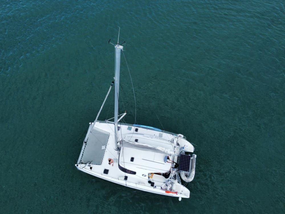 Een dagvullende zeiltocht op een catamaran in La Rochelle