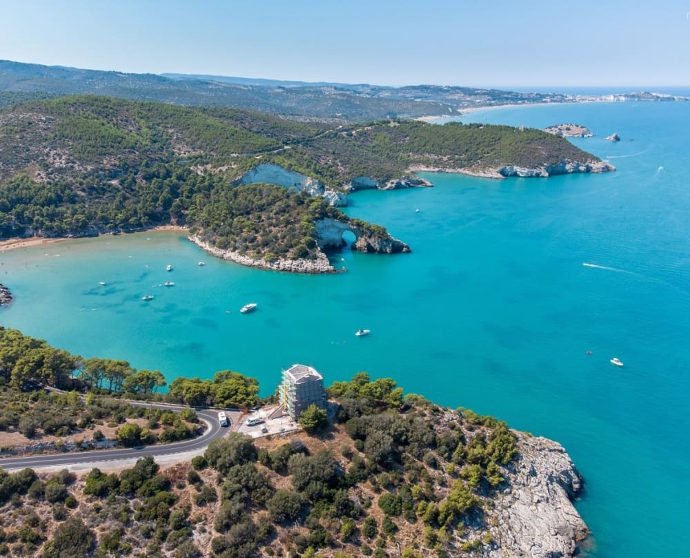 Escapade facile à Manfredonia : une excursion en bateau à moteur de 4 h