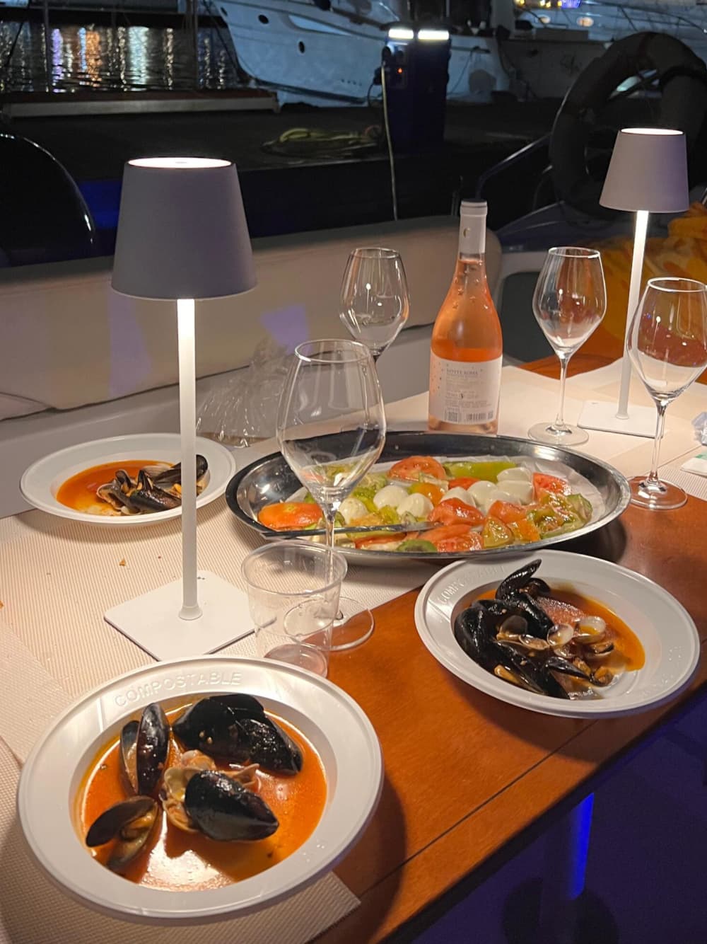 Escapade facile à Manfredonia : une excursion en bateau à moteur de 4 h