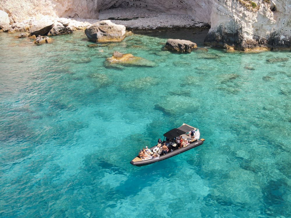 Απόδραση στους Παξούς και τους Αντίπαξους: Μια ολοήμερη πολυτελής κρουαζιέρα με το SeaDreamers
