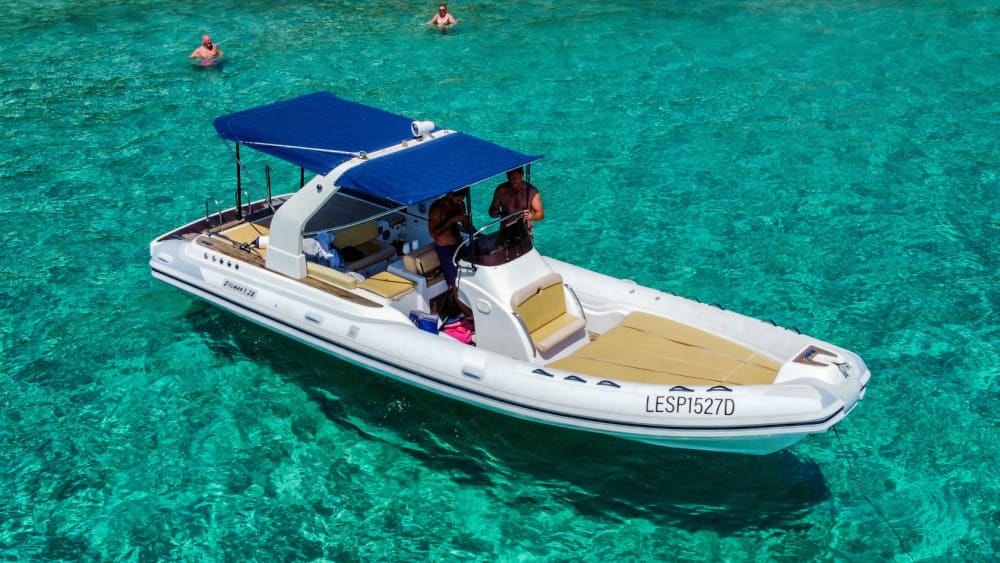 Rilassati su un motoscafo a Otranto per 4 ore