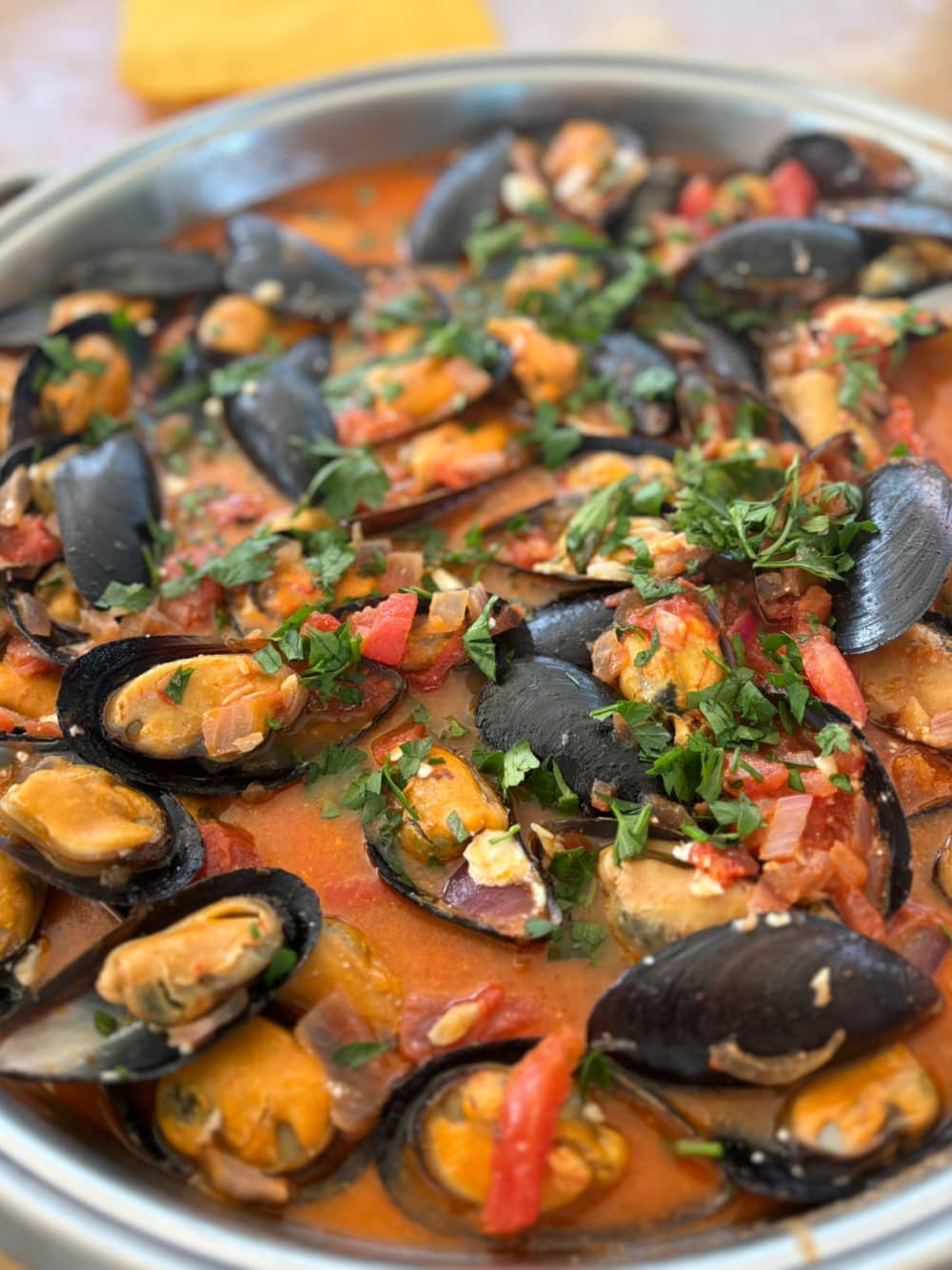 Ultimate Comfort Cruise : Private 5-hours Motor Yacht Experience