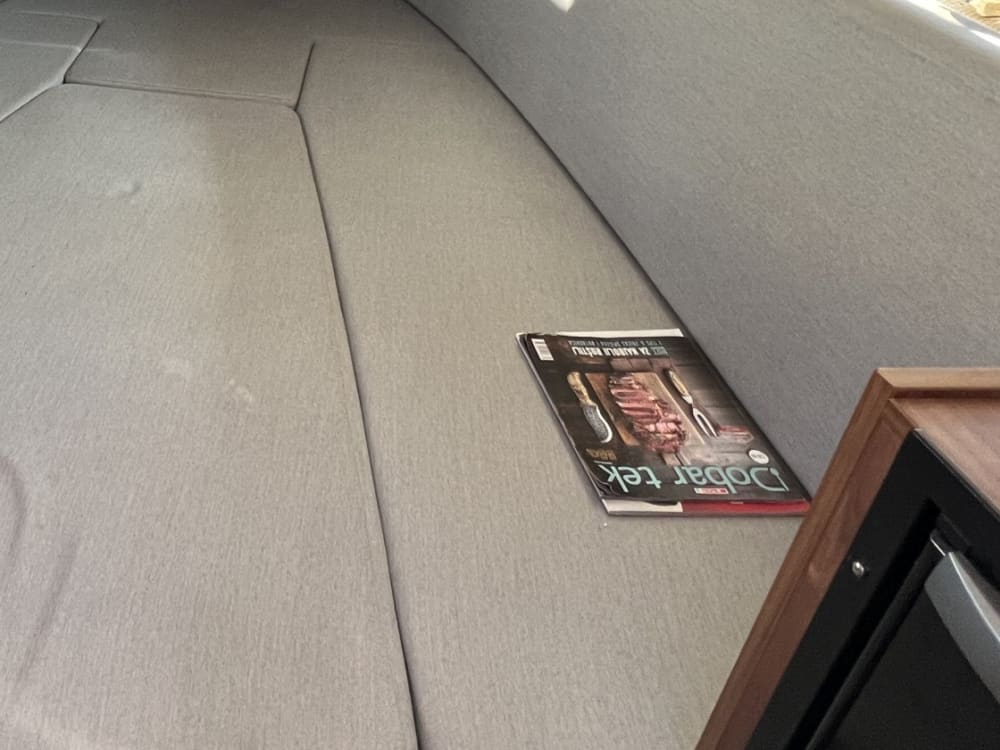 Njut av solen på en 9 timmar lång båttur i Poreč