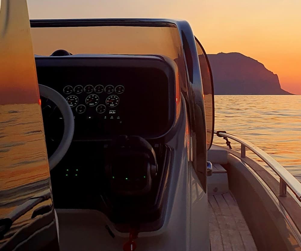 Luxury Boat Tour Palermo: Privacy, Comfort, and Turquoise Waters