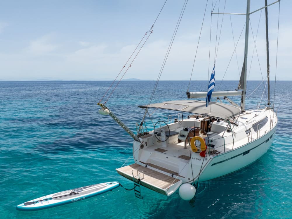 Itaca svelata: un'escursione di un'intera giornata alla scoperta di baie segrete.