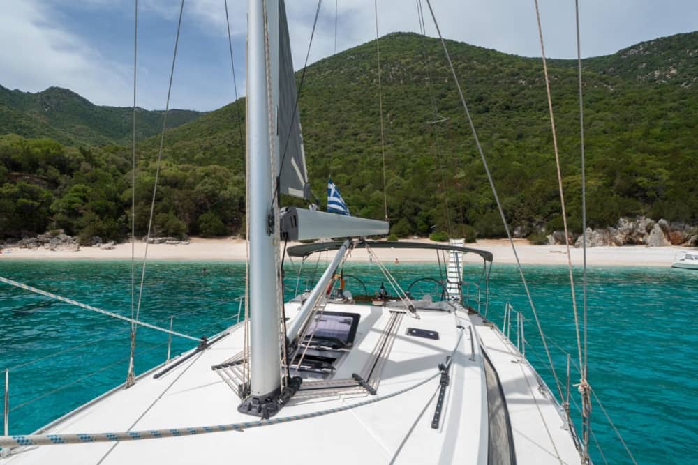Itaca svelata: un'escursione di un'intera giornata alla scoperta di baie segrete.