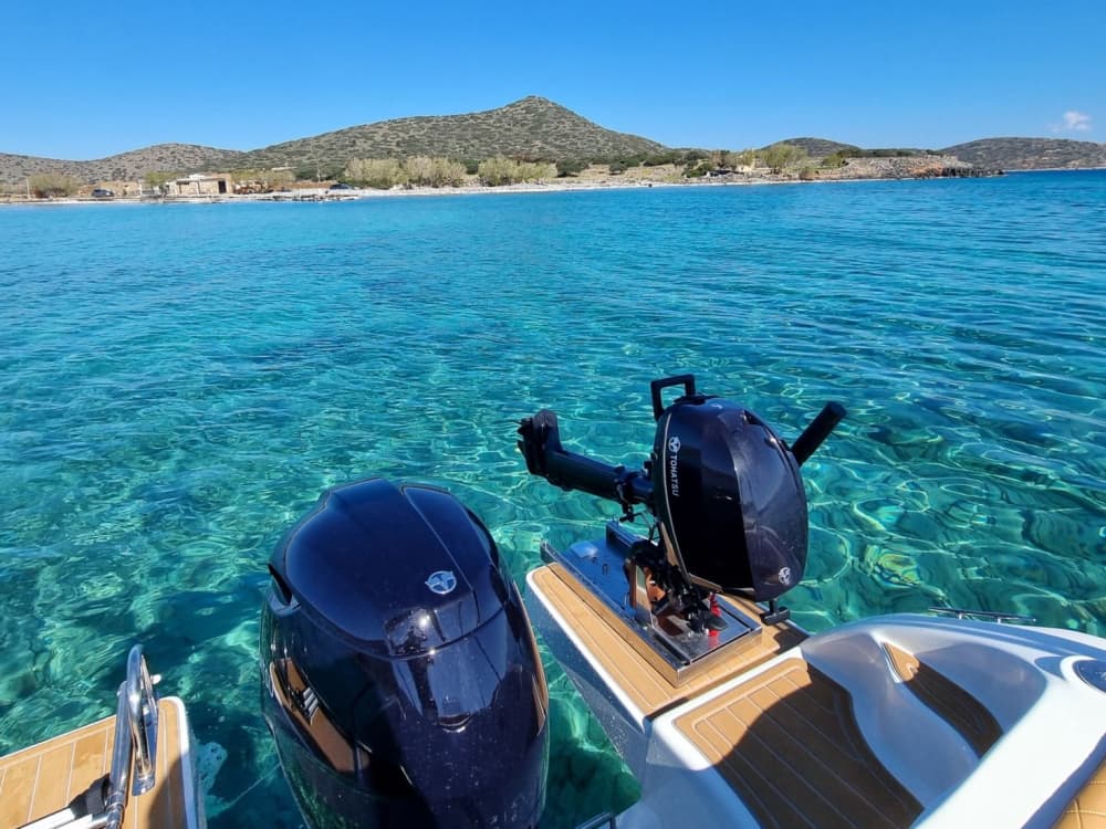 Fuga al tramonto ad Agios Nikolaos