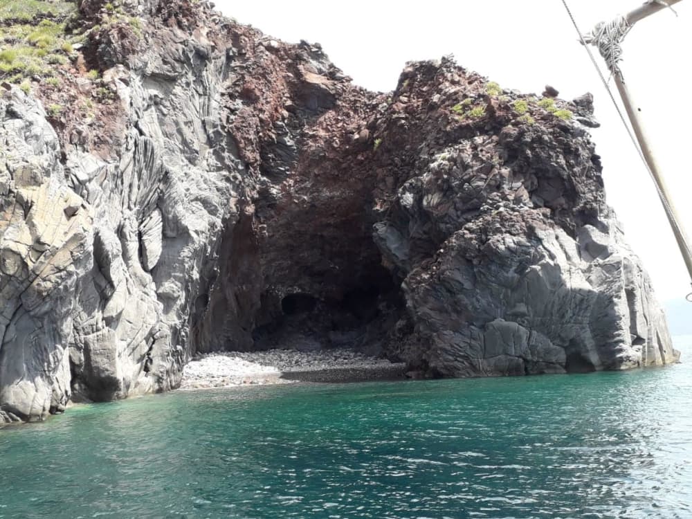 A Day Discovering the Volcanoes: Snorkeling, Relaxing, and Lots of Blue.