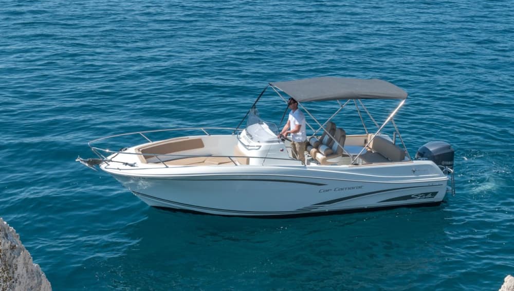 Descubrimiento de la Laguna Azul y la Isla Šolta