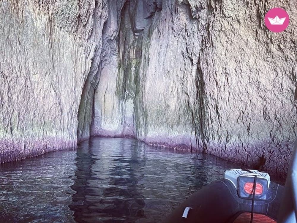 Experiência de barco particular de meio dia saindo da Baía de St. Paul – Descubra Comino do seu jeito