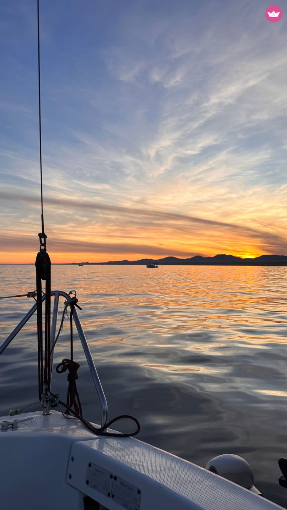 Demi-journée en Voilier – Criques et Eaux Turquoises à Découvrir