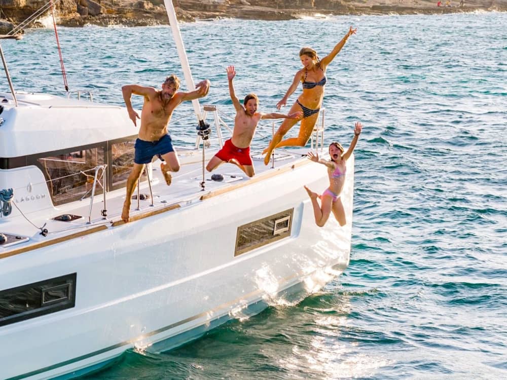 Μισή μέρα Πολυτελής Ιστιοπλοϊκή Απόδραση στον Κόλπο Κλέφτικο