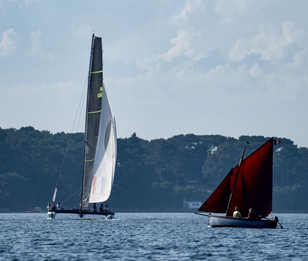 Explorez la côte de Larmor-Baden en 3 heures de voile.