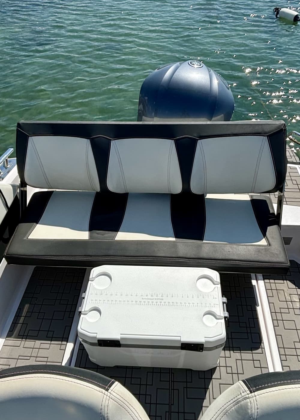 Najlepsza 9-godzinna przygoda na motorówce: Wyspy Drvenik i Solta