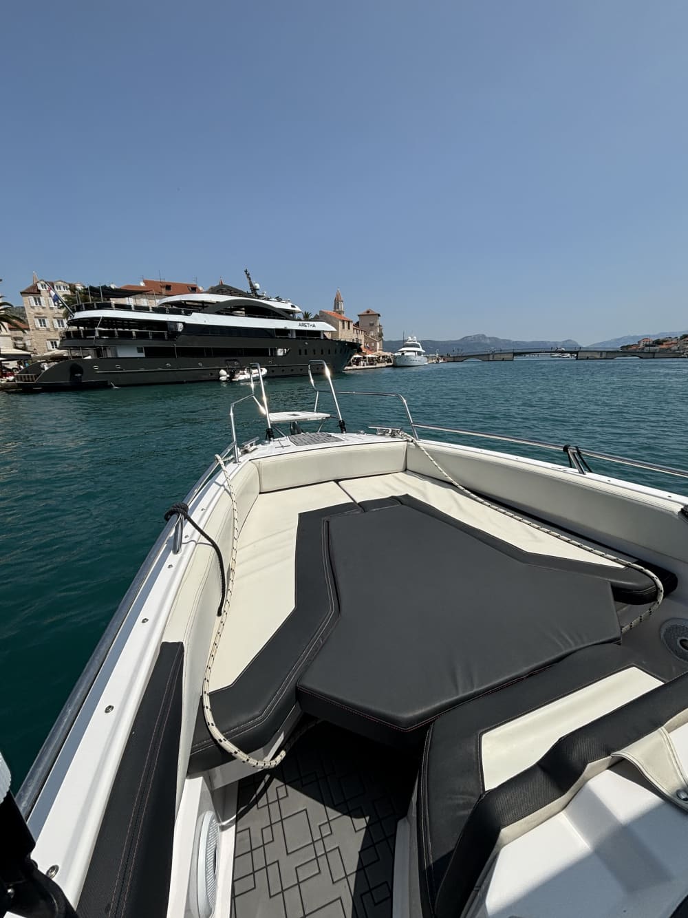 Excursión de medio día a tres islas personalizada