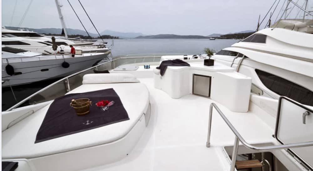 Luxury Escape around Mykonos: Delos and Rhoneia by Private Yacht