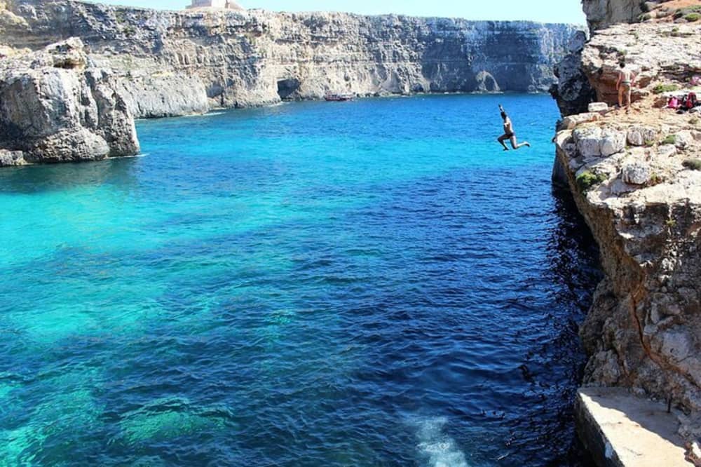 Comino & Gozo Half Day Experience – Petecraft 2018