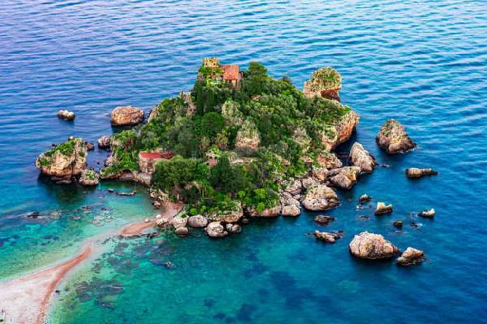 Taormina kaçamağı: Motorlu tekneyle 4 saatlik rahatlama