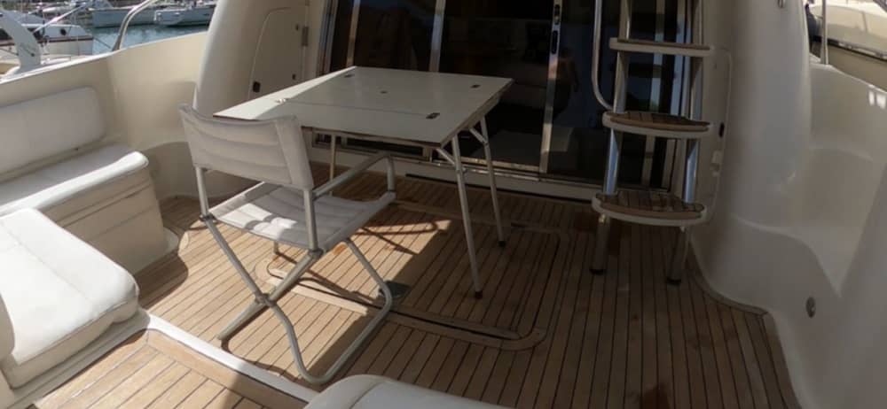 Journée complète de découverte marine : grottes et baies cachées