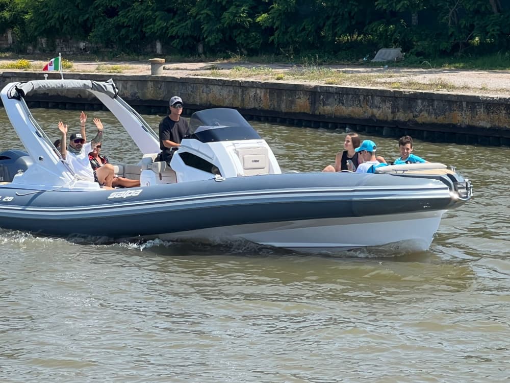 Ponza i Palmarola łodzią