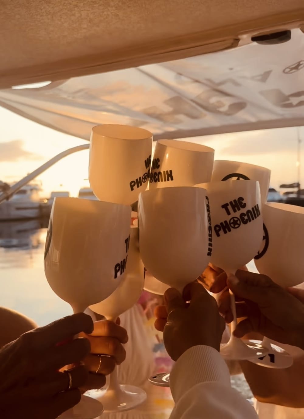 Spend 4h on the water in Mallorca with sun and clear waters