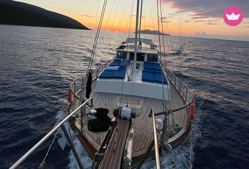 Isole Karaburun e Sazan: escursione privata di un'intera giornata