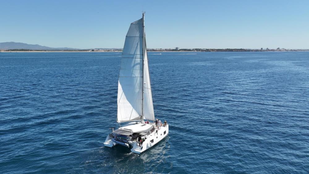 Lagos: Luxury Catamaran Cruise Half Day