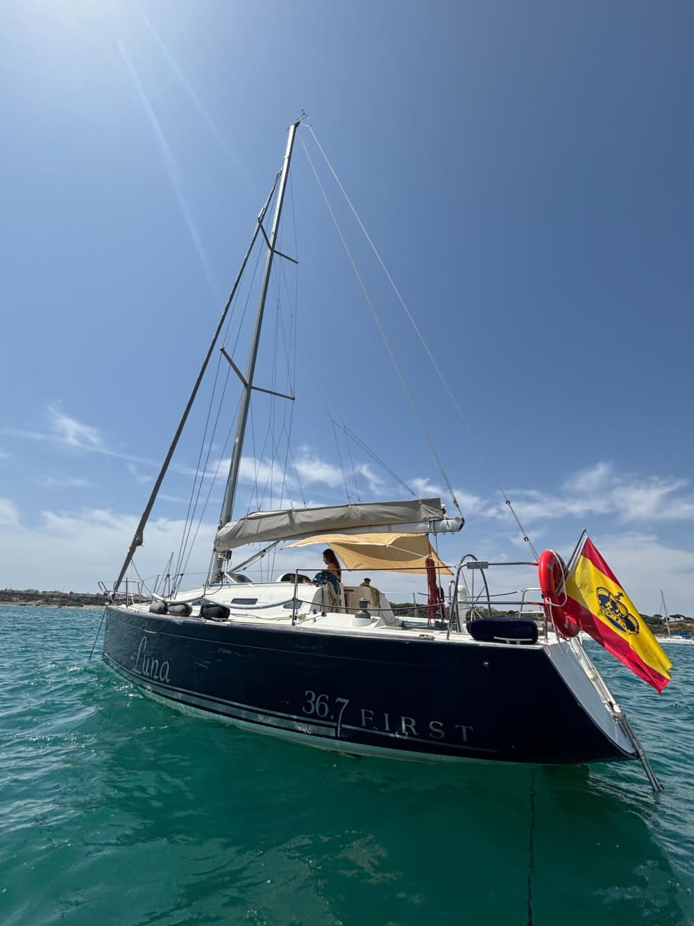 Scopri Cadice con un'escursione in barca a vela di un'intera giornata.