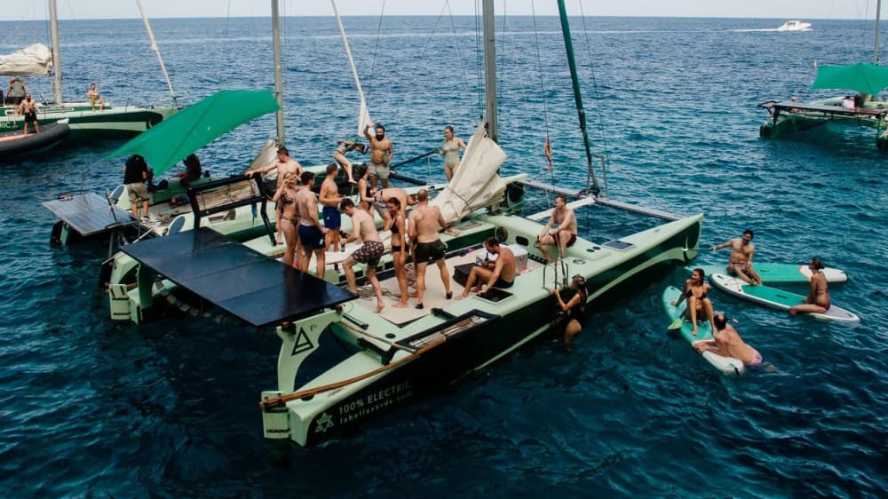 Zonsondergangmagie in Marbella: milieuvriendelijke catamarantocht