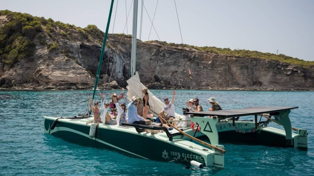 Zonsondergangmagie in Marbella: milieuvriendelijke catamarantocht