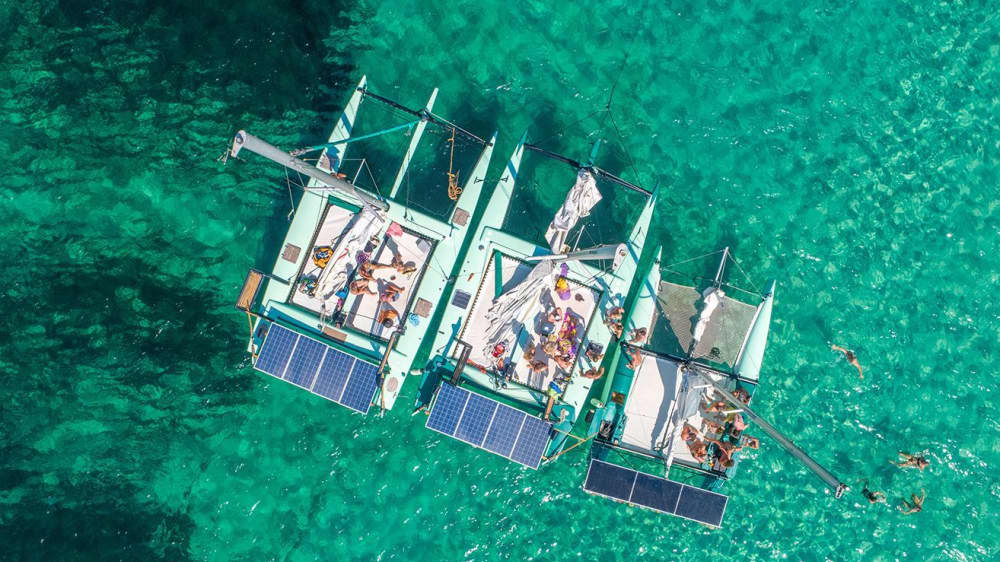 Entdecken Sie Marbella vom Meer aus: 3-stündige umweltfreundliche Katamaran-Tour